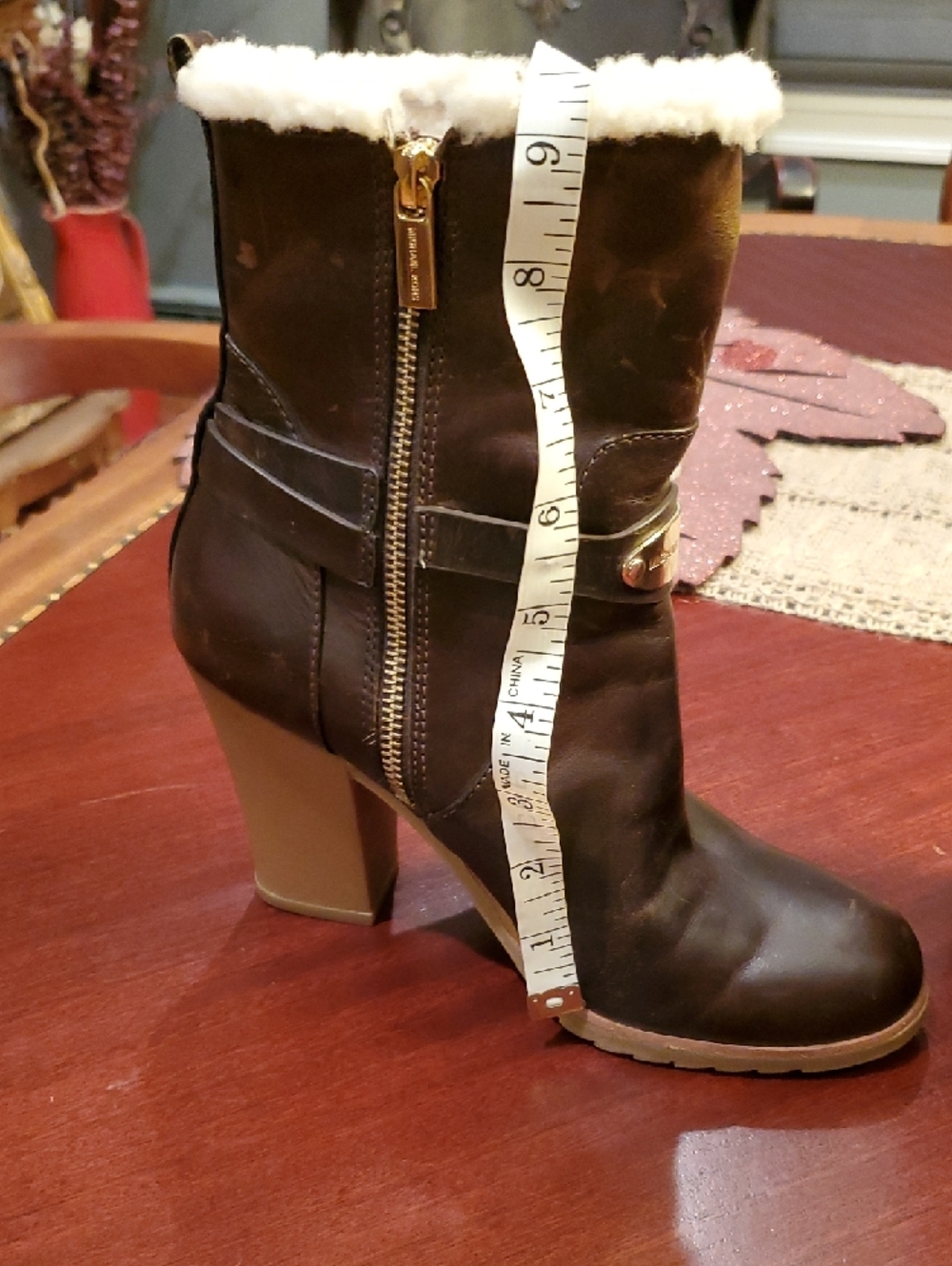 Michael Kors Women's Brown Leather Mid Calf 4in Heel Boots Shearling Distressed - Picture 14 of 15